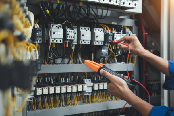 Best Licensed Electrician  in Bayboro, NC